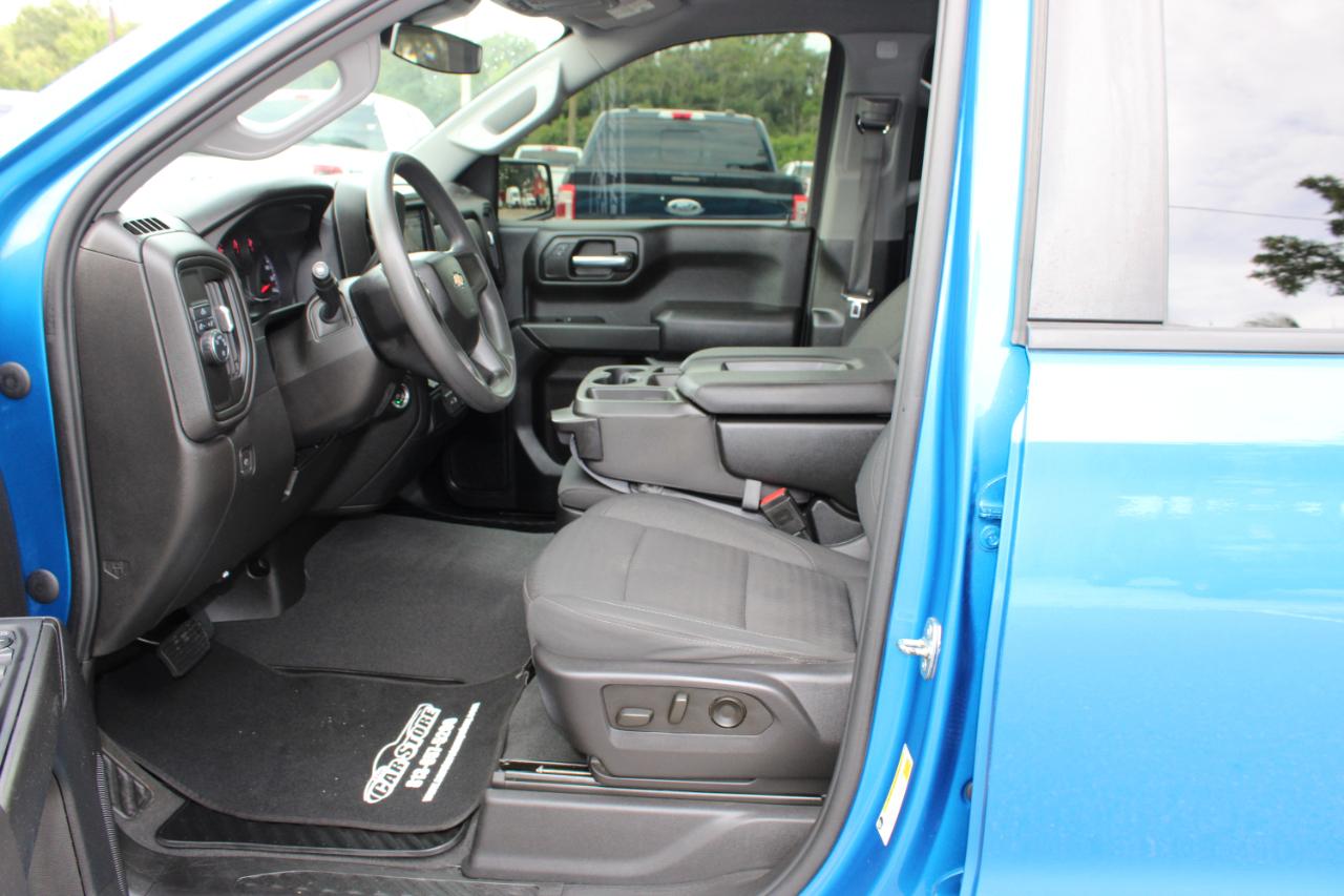 Chevrolet Silverado 1500 Custom Crew Cab 2WD 2023