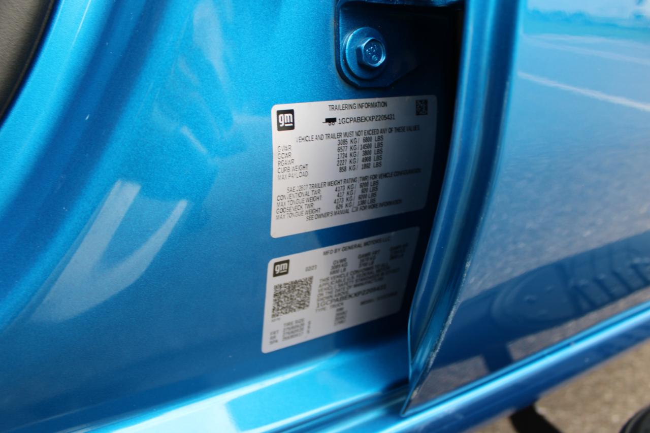 Chevrolet Silverado 1500 Custom Crew Cab 2WD 2023
