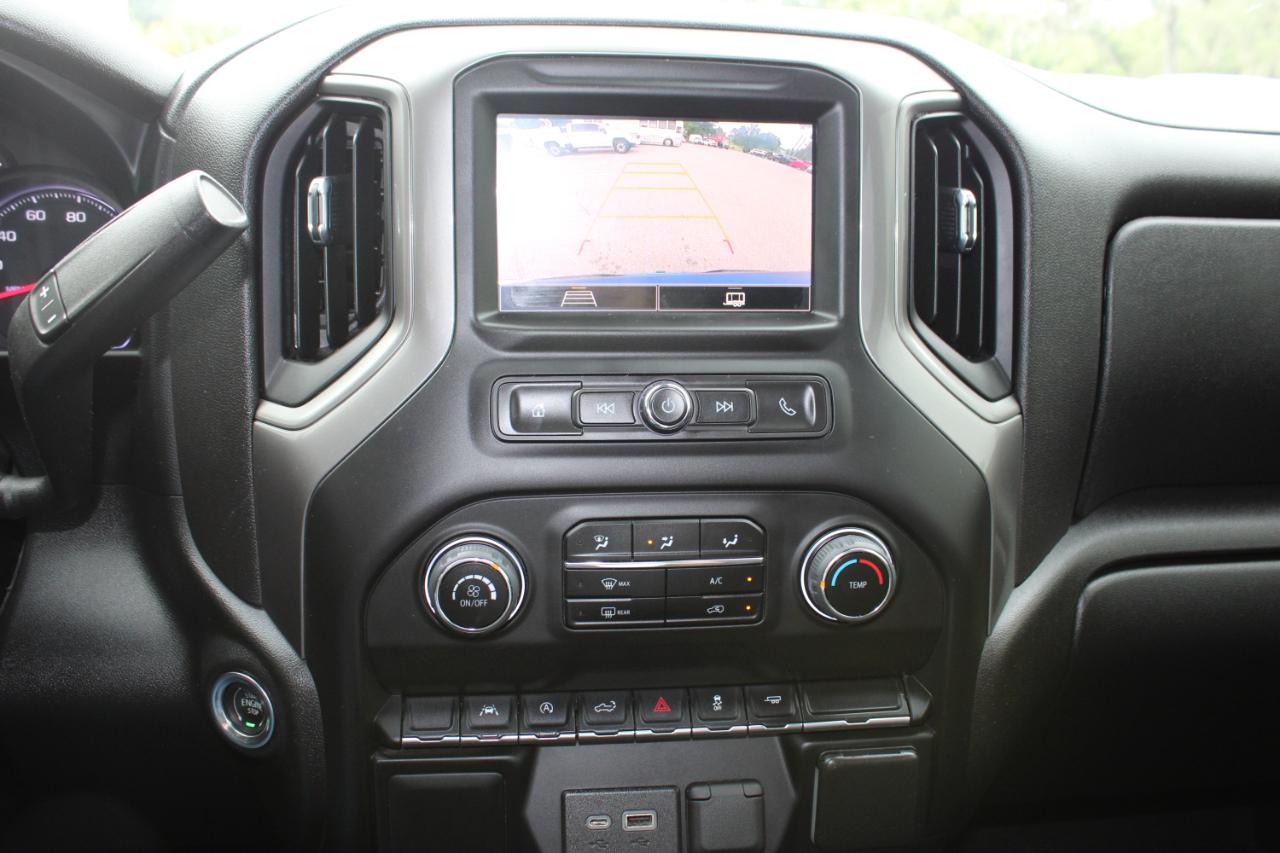 Chevrolet Silverado 1500 Custom Crew Cab 2WD 2023