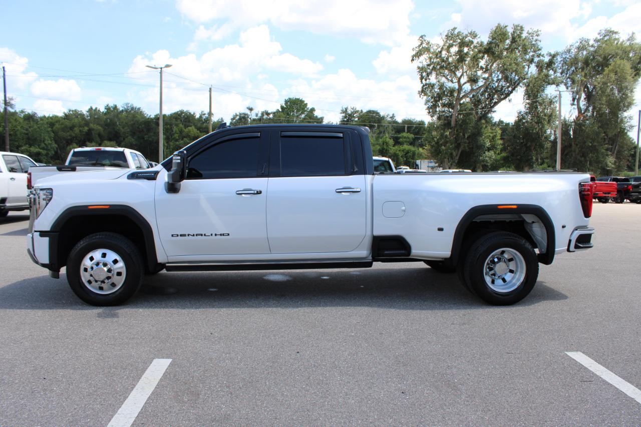 GMC Sierra 3500HD Denali Ultimate Crew Cab 4WD 2024