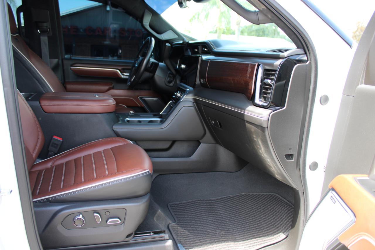 GMC Sierra 3500HD Denali Ultimate Crew Cab 4WD 2024