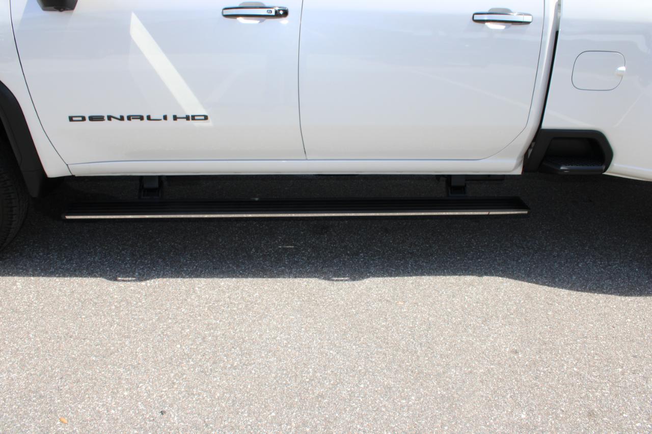 GMC Sierra 3500HD Denali Ultimate Crew Cab 4WD 2024