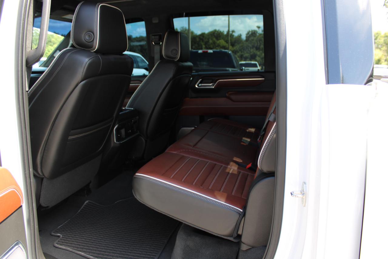 GMC Sierra 3500HD Denali Ultimate Crew Cab 4WD 2024