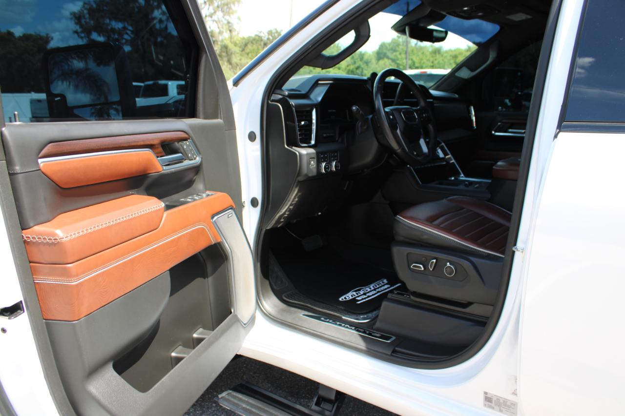 GMC Sierra 3500HD Denali Ultimate Crew Cab 4WD 2024