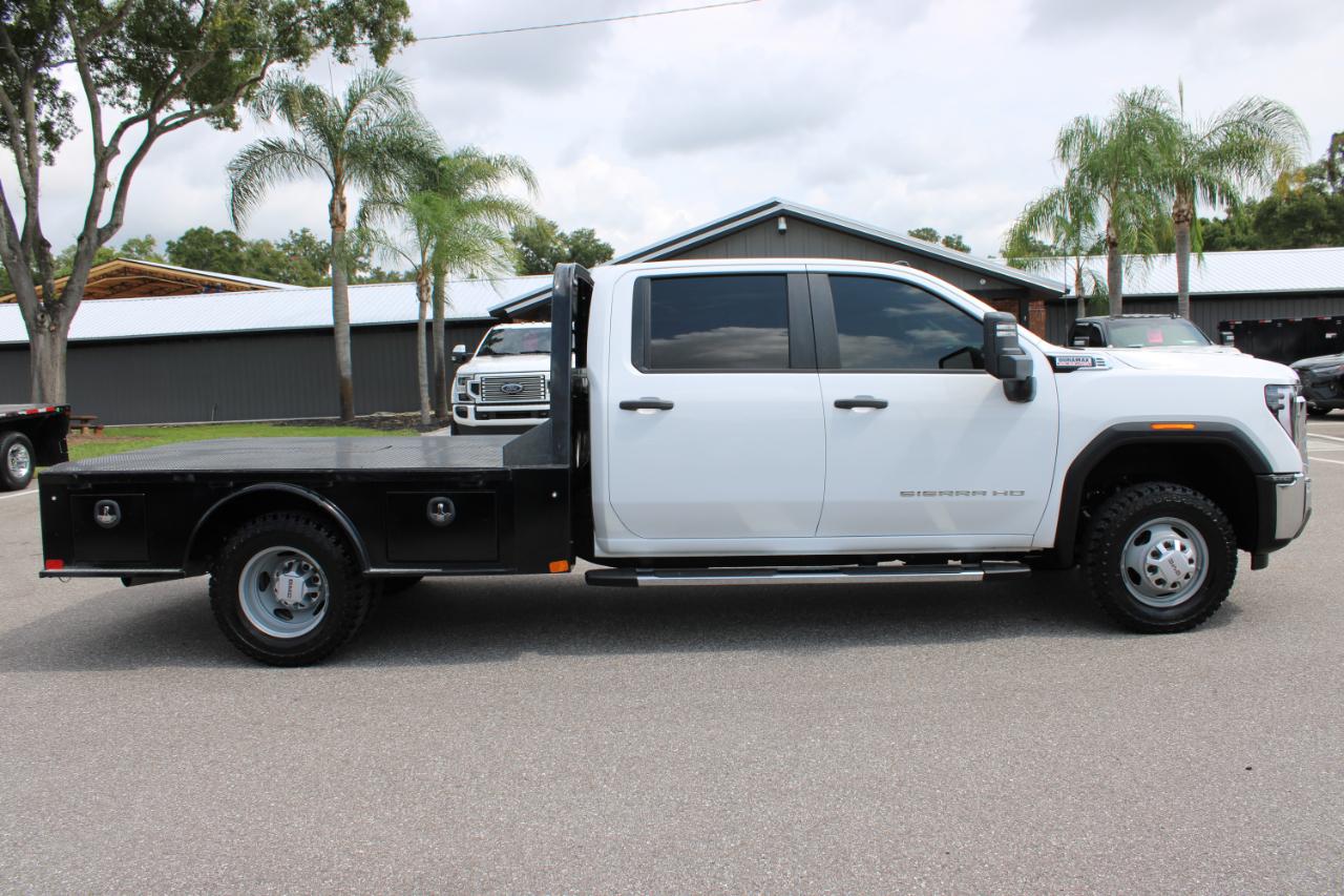GMC Sierra 3500HD Pro Crew Cab 4WD LB 2024
