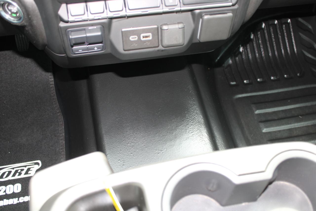 GMC Sierra 3500HD Pro Crew Cab 4WD LB 2024