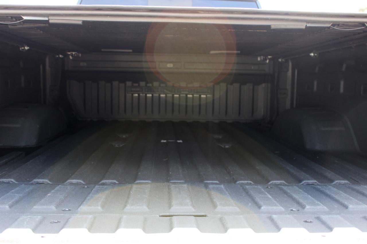 GMC Sierra 2500HD Denali Crew Cab 4WD SB 2022