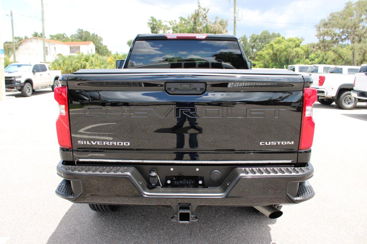 Chevrolet Silverado 2500HD Custom Crew Cab Short Box 4WD 2020