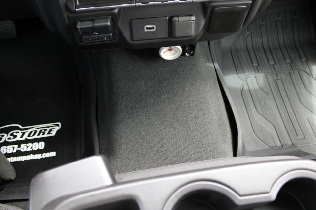 Chevrolet Silverado 2500HD Custom Crew Cab Short Box 4WD 2020