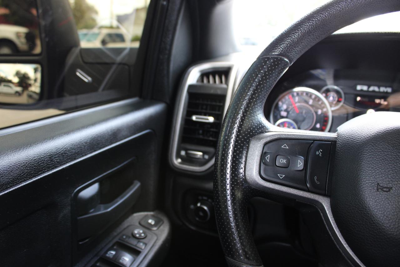 RAM 3500 Tradesman Crew Cab 4WD 2023
