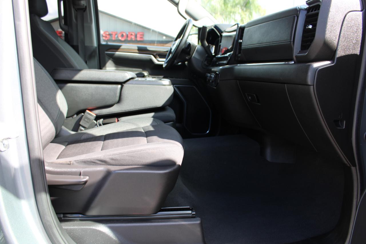 Chevrolet Silverado 1500 LT Crew Cab 2WD 2025