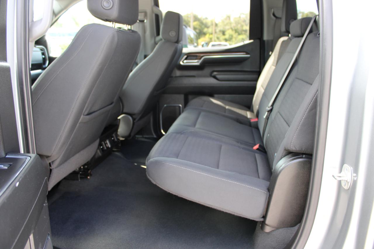 Chevrolet Silverado 1500 LT Crew Cab 2WD 2025