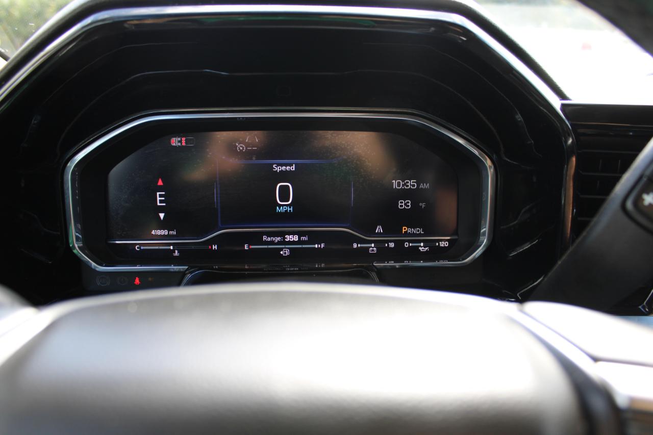 Chevrolet Silverado 1500 LT Crew Cab 2WD 2025