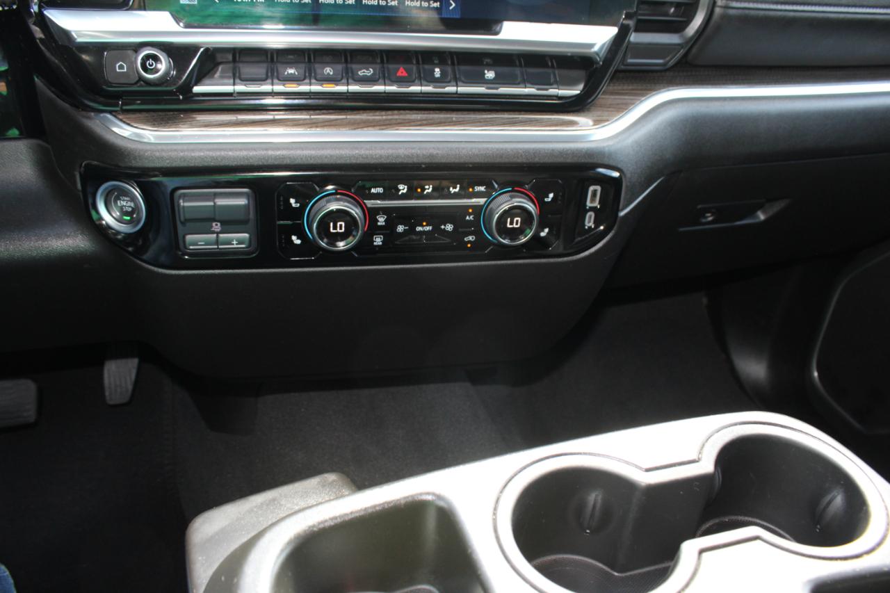 Chevrolet Silverado 1500 LT Crew Cab 2WD 2025
