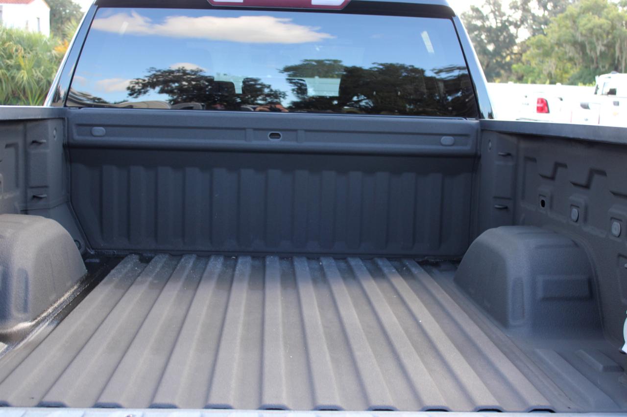 Chevrolet Silverado 1500 Limited Custom Crew Cab Short Box 2WD 2022