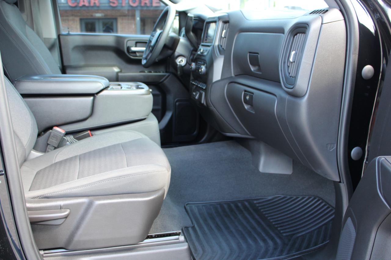 Chevrolet Silverado 1500 Limited Custom Crew Cab Short Box 2WD 2022