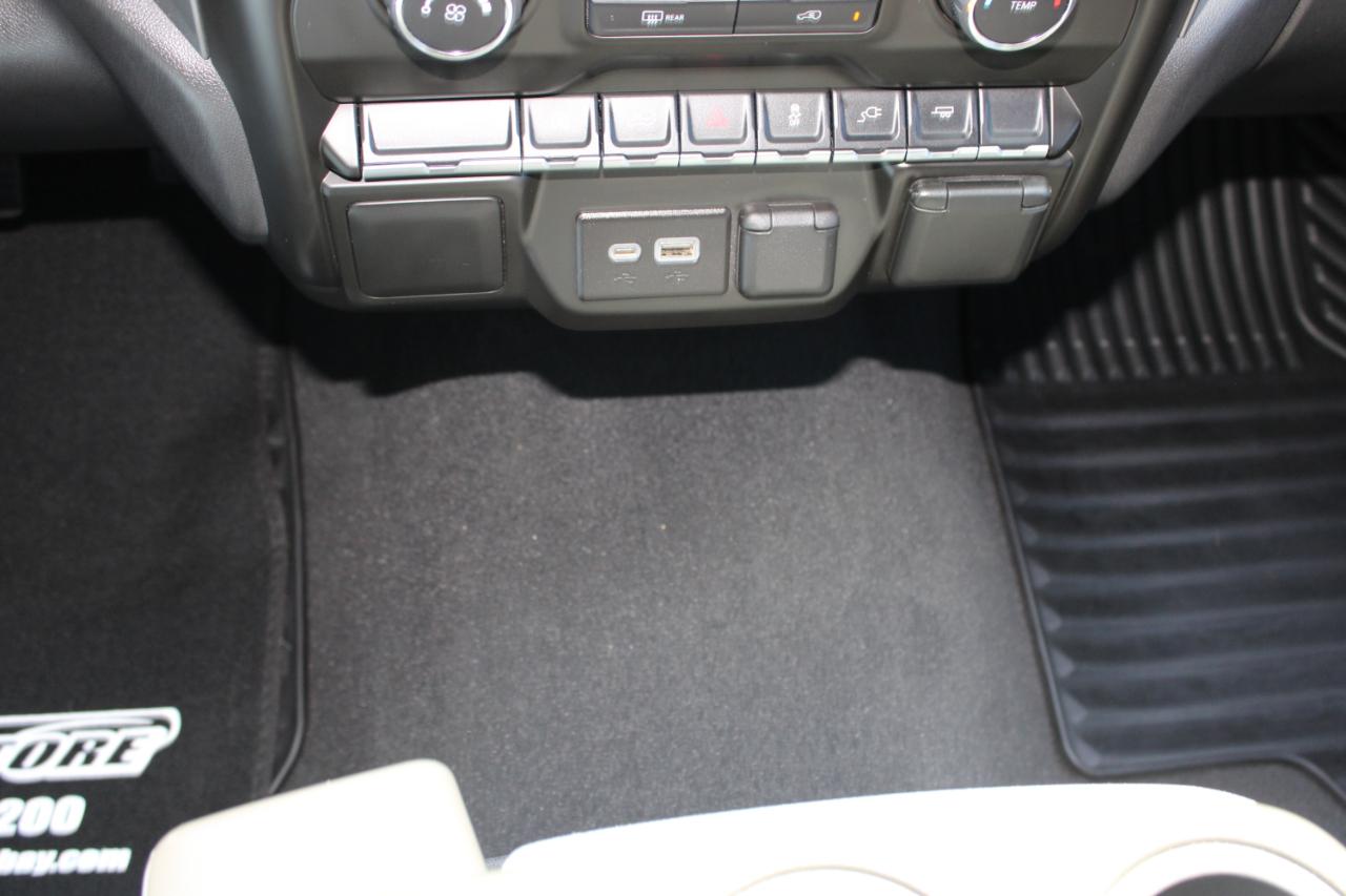 Chevrolet Silverado 1500 Limited Custom Crew Cab Short Box 2WD 2022