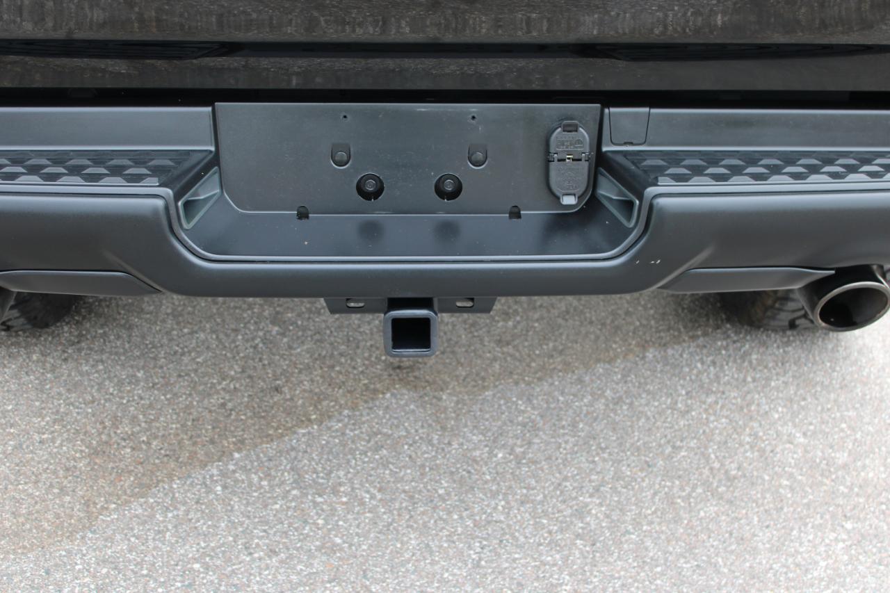 RAM 1500 Rebel Crew Cab SB 4WD 2023