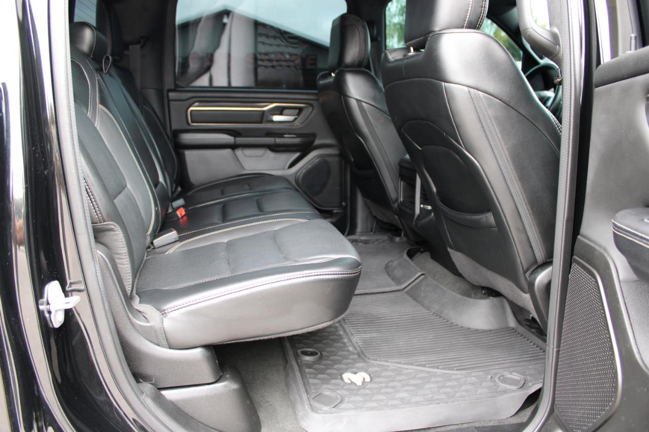 RAM 1500 Rebel Crew Cab SB 4WD 2023