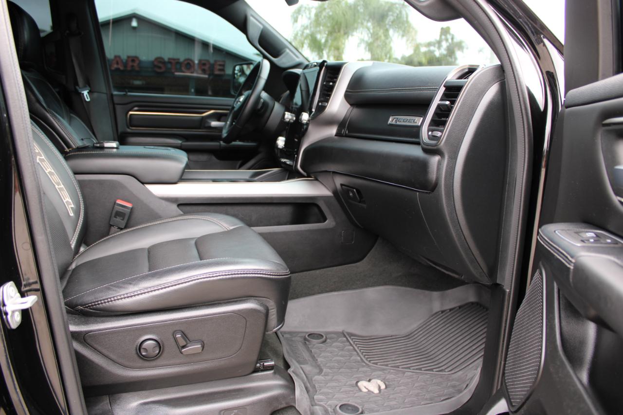 RAM 1500 Rebel Crew Cab SB 4WD 2023