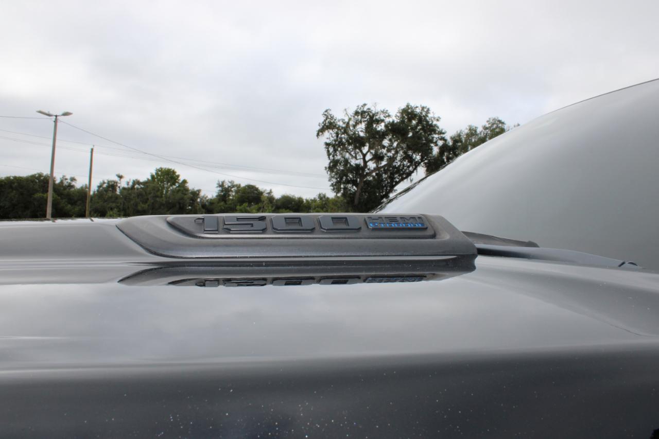 RAM 1500 Rebel Crew Cab SB 4WD 2023