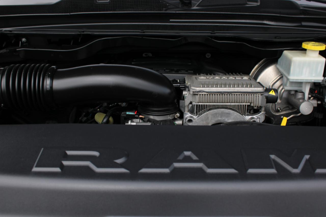 RAM 1500 Rebel Crew Cab SB 4WD 2023