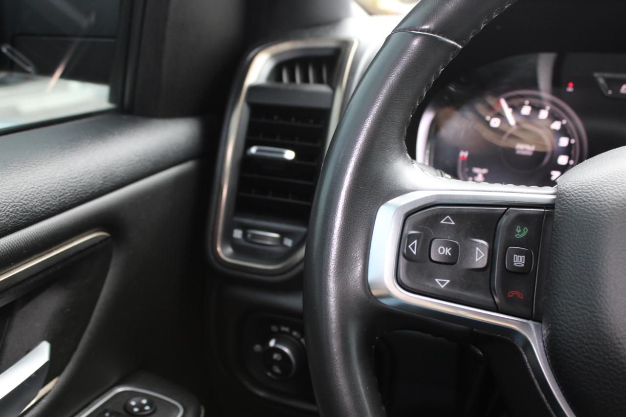 RAM 1500 Rebel Crew Cab SB 4WD 2023