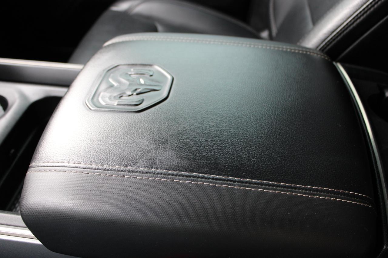 RAM 1500 Rebel Crew Cab SB 4WD 2023
