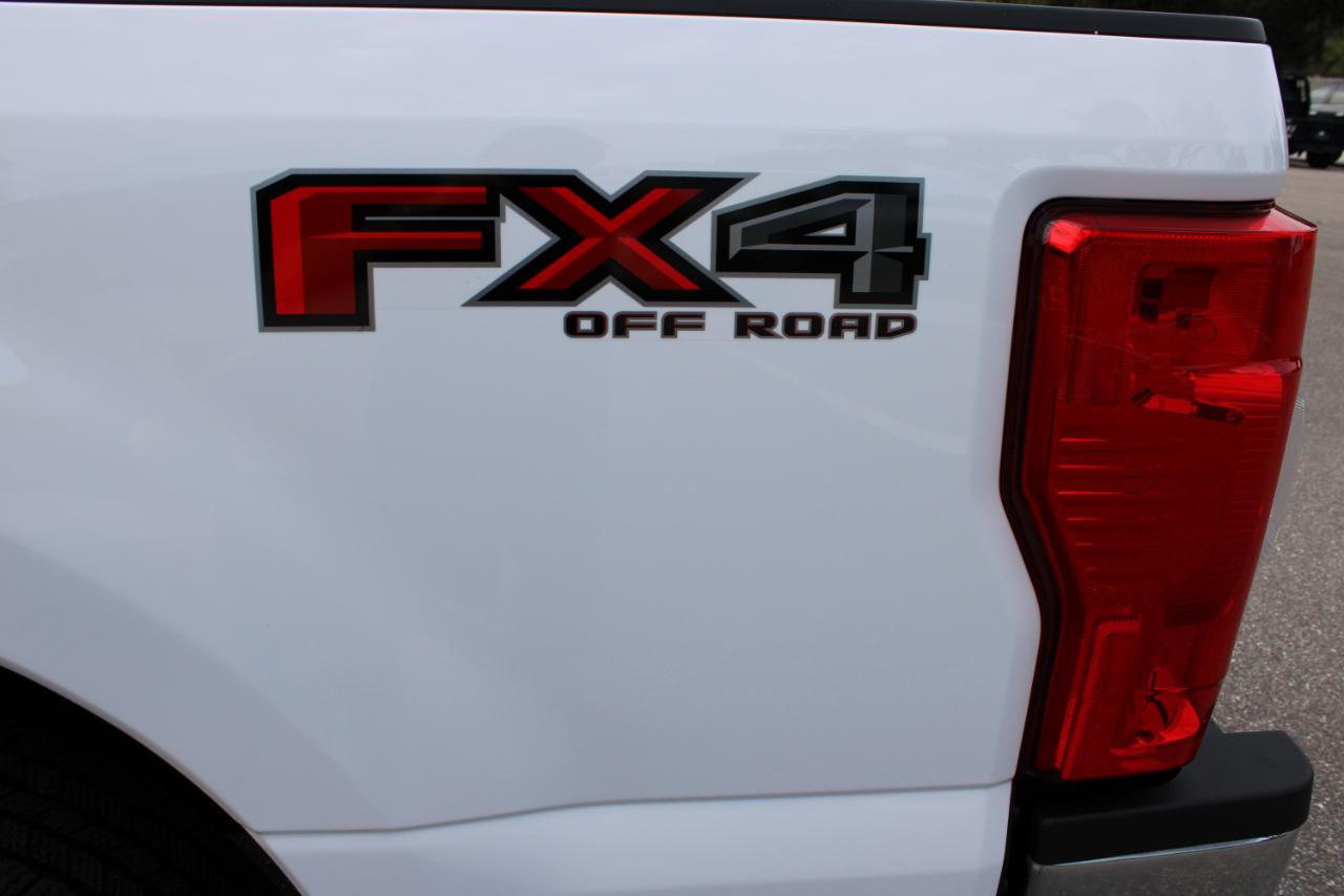 Ford F-250 SD XL Crew Cab 4WD 2022
