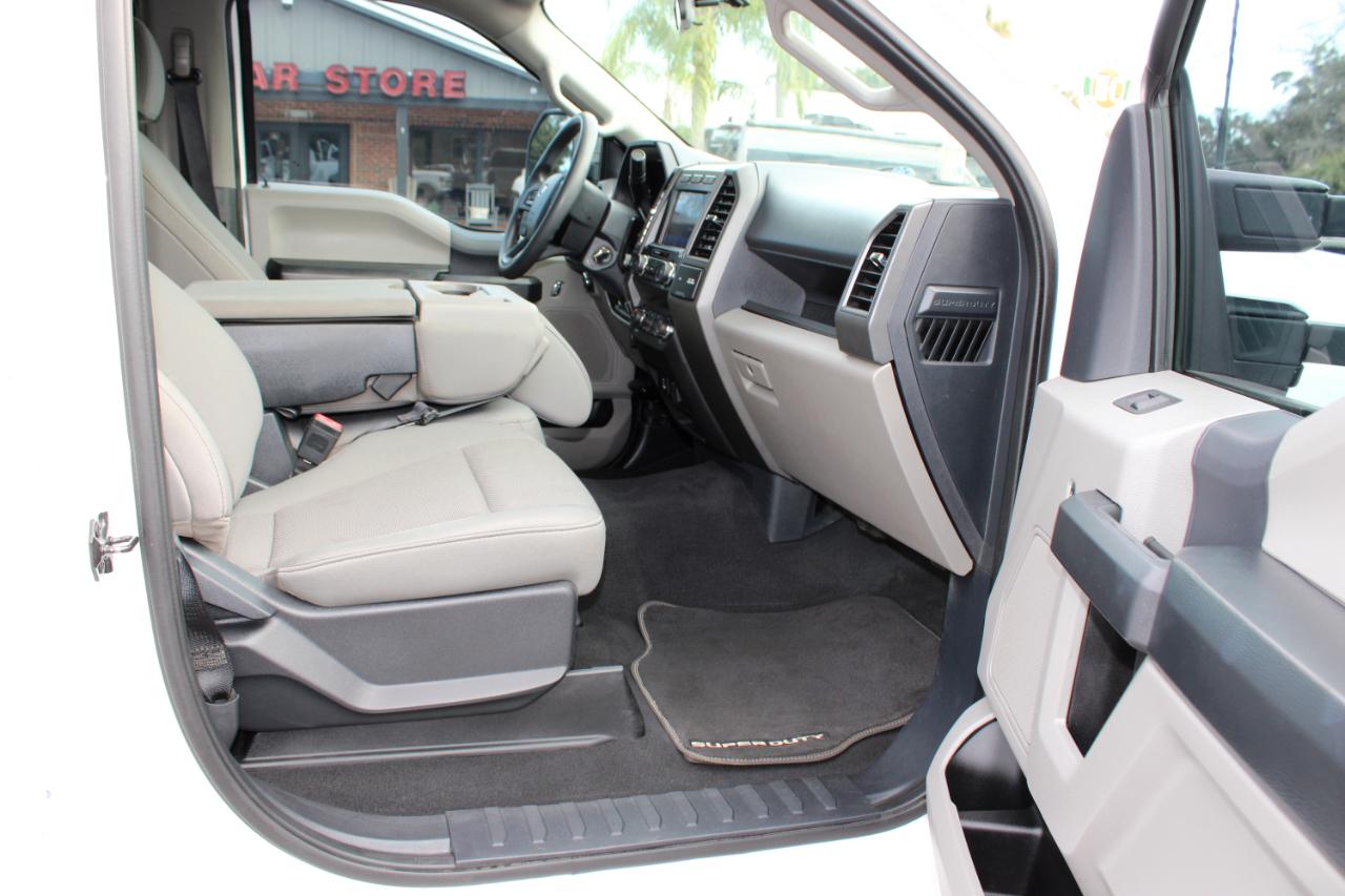 Ford F-250 SD XL Crew Cab 4WD 2022