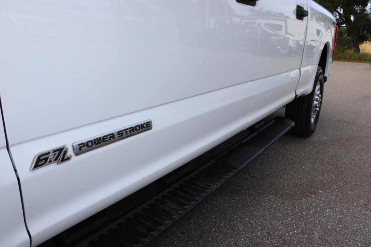 Ford F-250 SD XL Crew Cab 4WD 2022