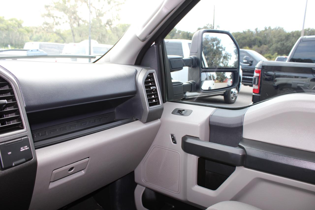 Ford F-250 SD XL Crew Cab 4WD 2022