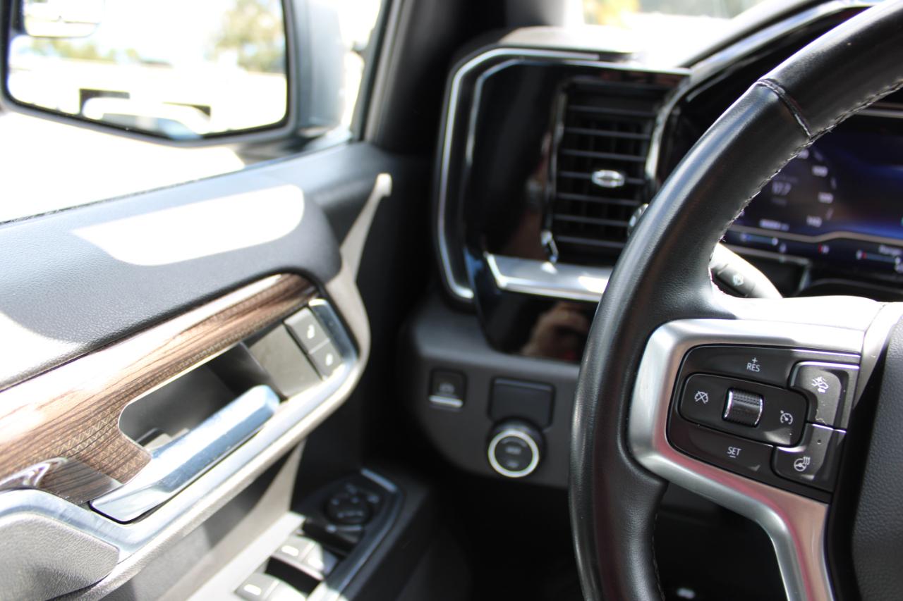 Chevrolet Silverado 1500 RST Crew Cab 2WD 2023