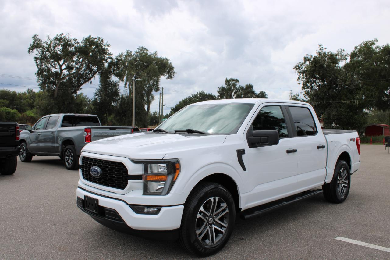 Ford F-150 XL SuperCrew 5.5-ft. Bed 2WD 2023