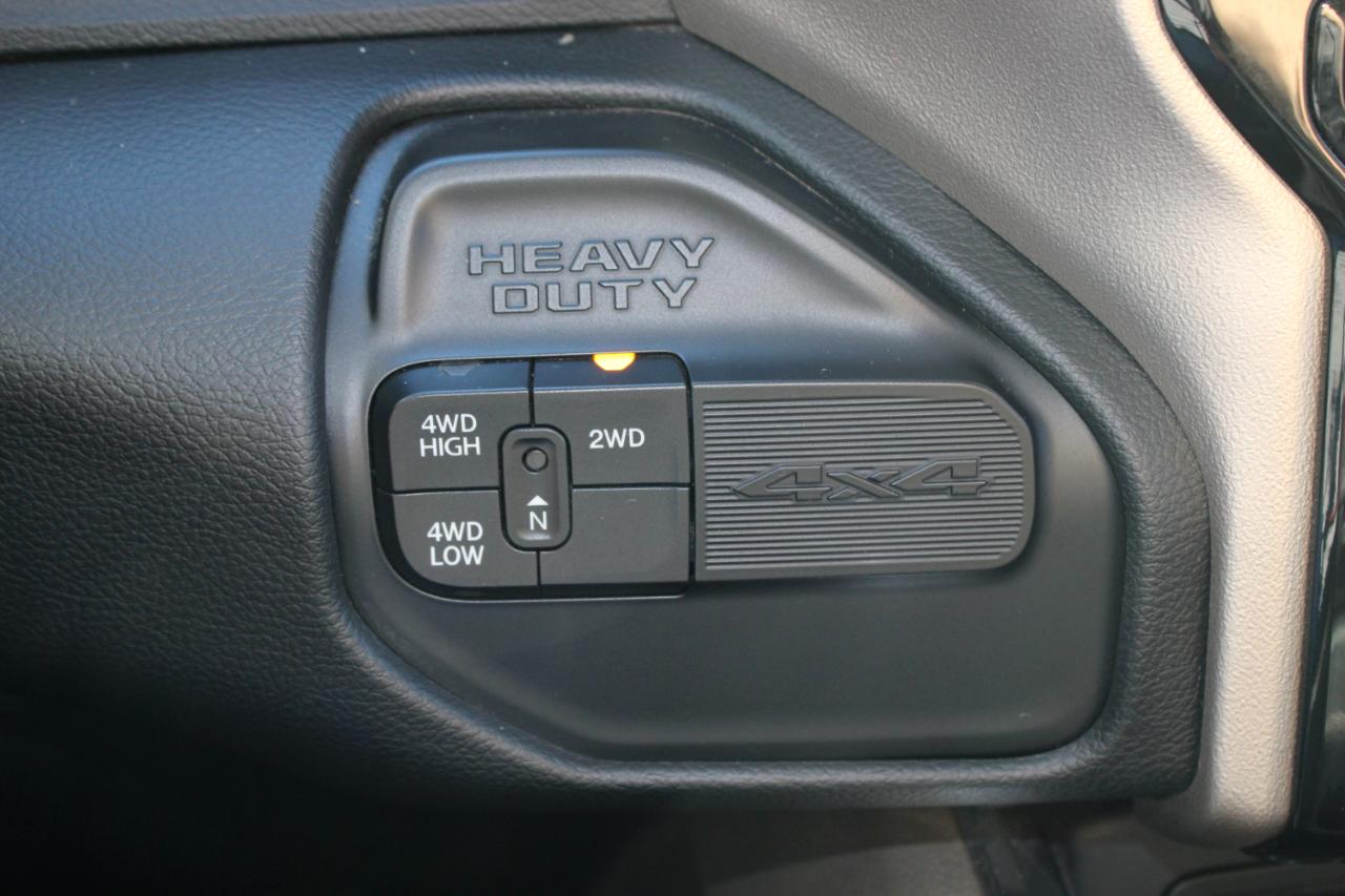RAM 3500 Laramie Mega Cab 4WD 2019