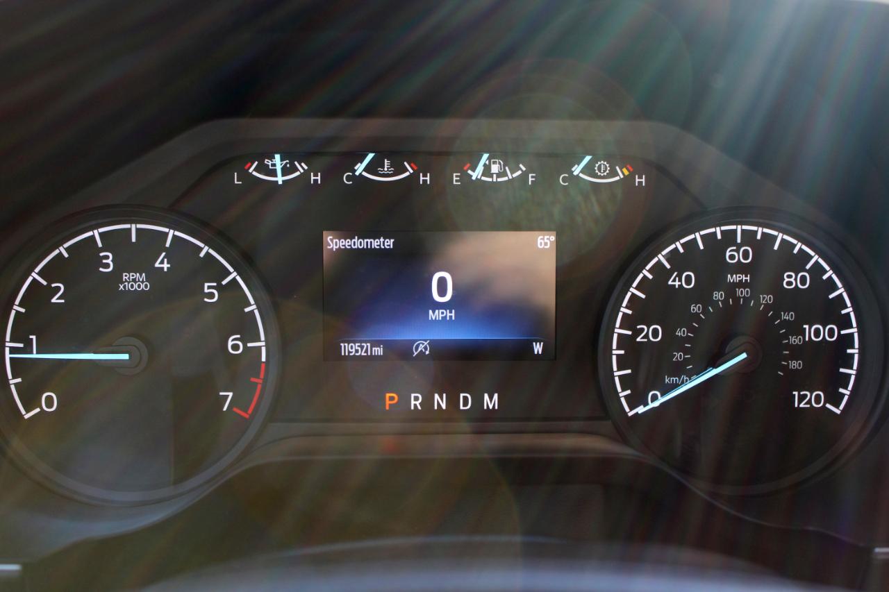 Ford F-150 XLT SuperCrew Short Bed 2WD 2023