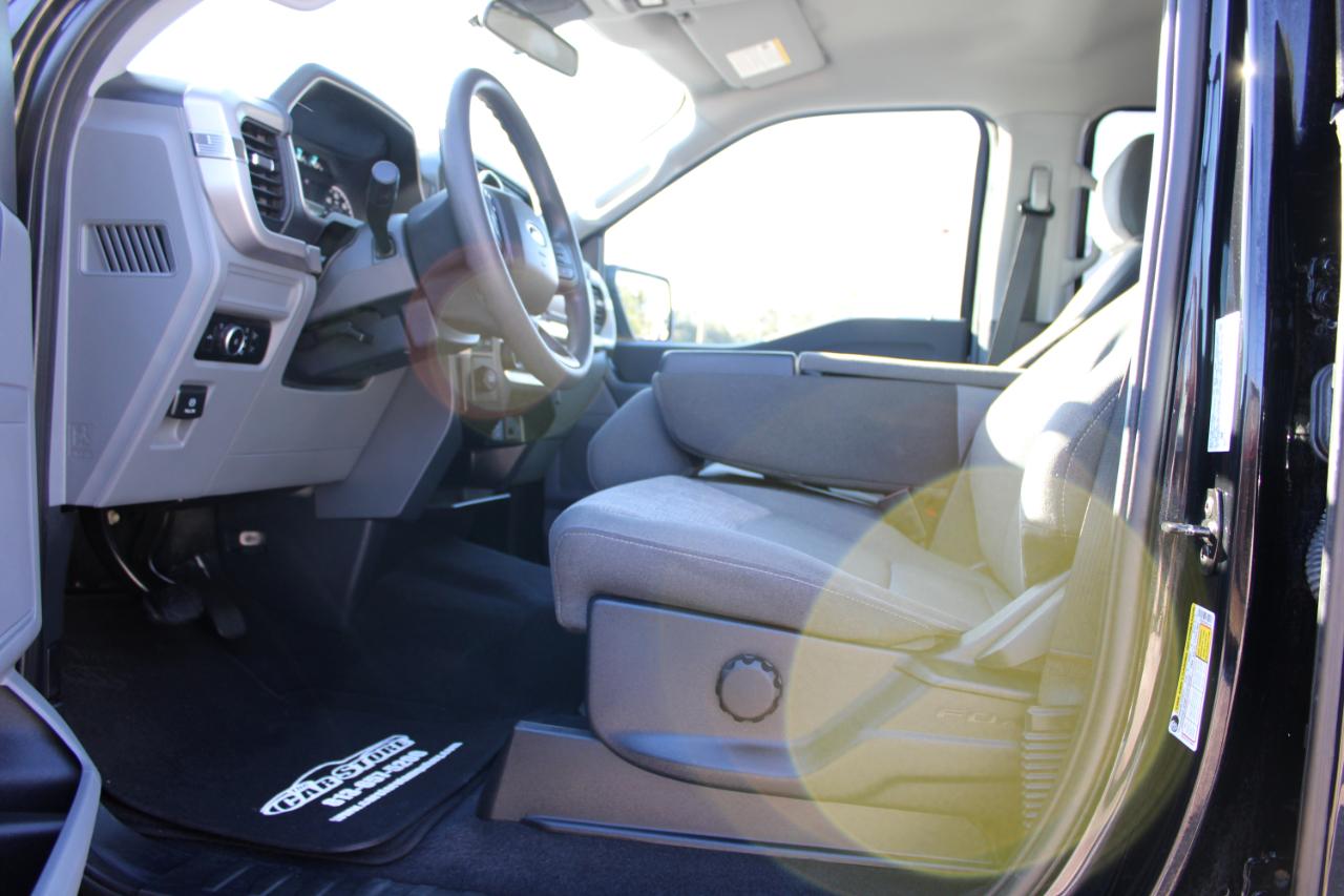 Ford F-150 XLT SuperCrew Short Bed 2WD 2023