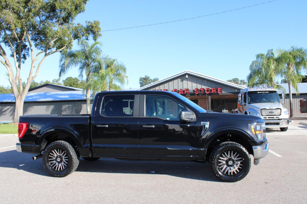 Ford F-150 XLT SuperCrew Short Bed 2WD 2023