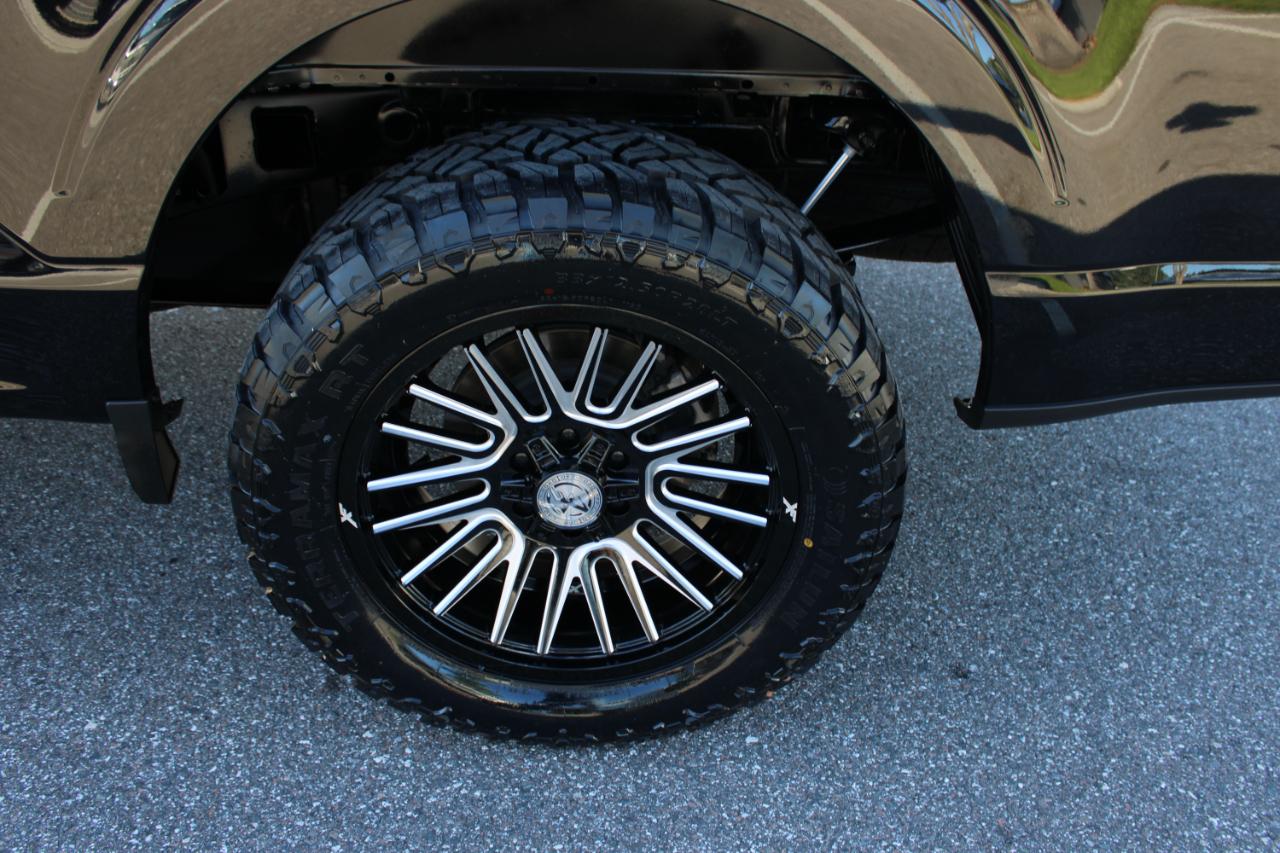 Ford F-150 XLT SuperCrew Short Bed 2WD 2023