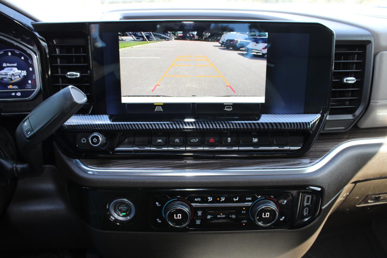 Chevrolet Silverado 1500 LT Crew Cab 4WD 2023