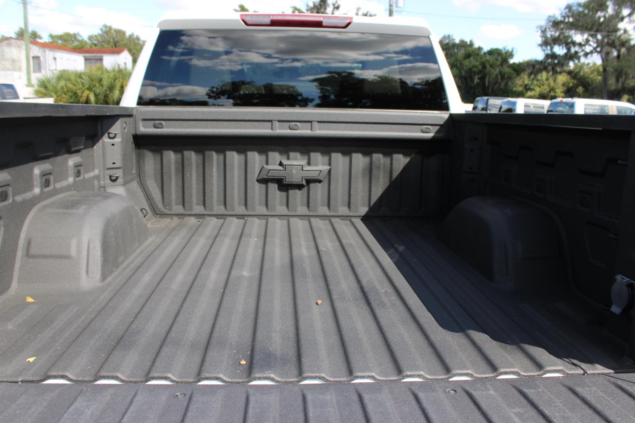 Chevrolet Silverado 1500 LT Crew Cab 4WD 2023