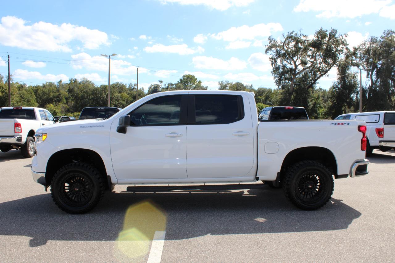 Chevrolet Silverado 1500 LT Crew Cab 4WD 2023