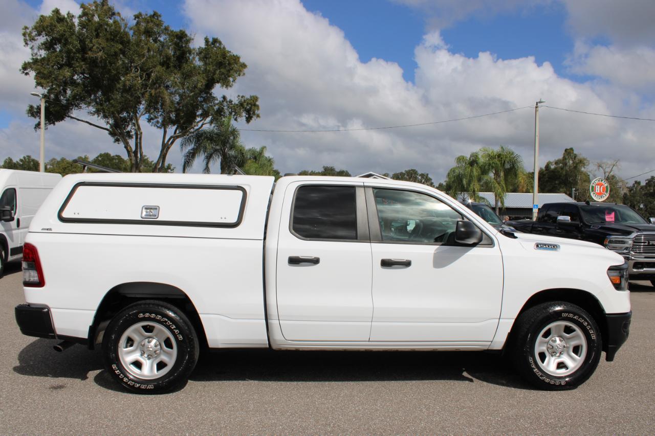 RAM 1500 Tradesman Quad Cab 2WD 2023