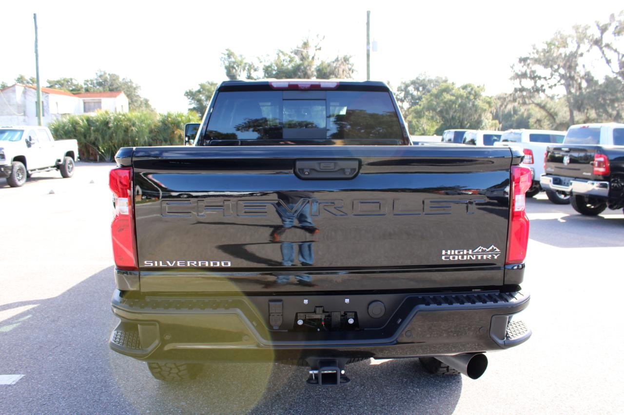 Chevrolet Silverado 3500HD High Country Crew Cab 4WD 2021