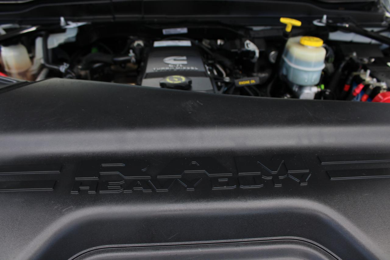 RAM 3500 Limited Mega Cab 4WD 2020
