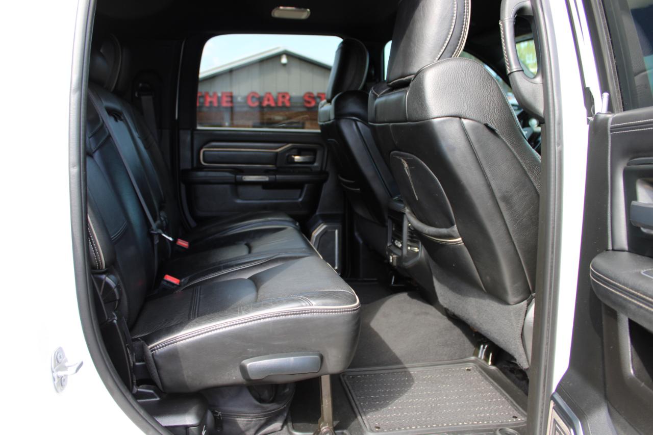 RAM 3500 Limited Mega Cab 4WD 2020