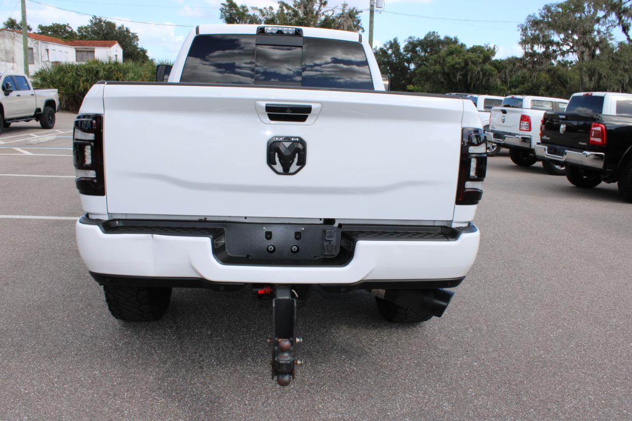RAM 3500 Limited Mega Cab 4WD 2020