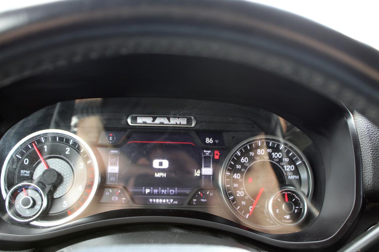 RAM 3500 Tradesman Crew Cab 4WD 2024