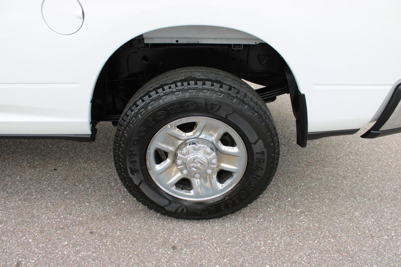 RAM 3500 Tradesman Crew Cab 4WD 2024