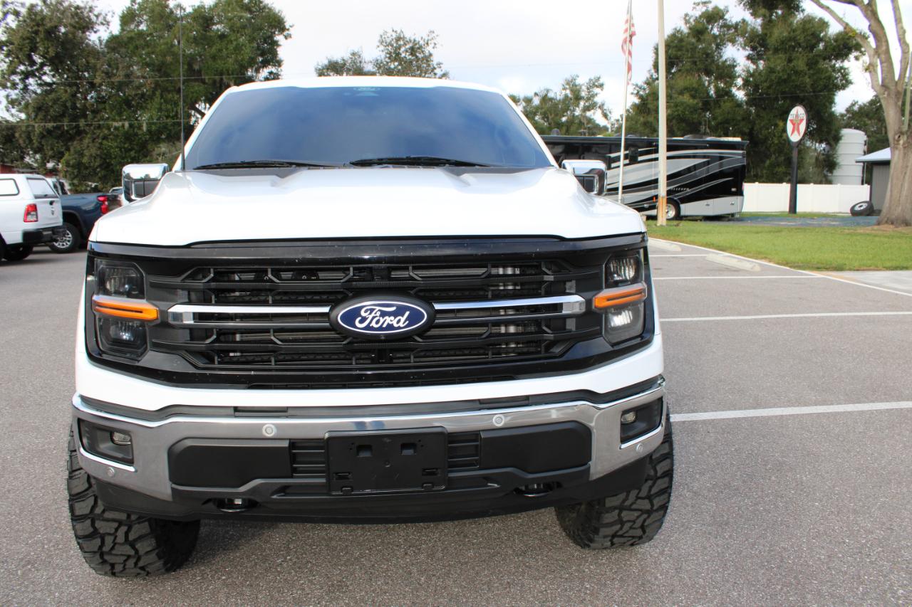 Ford F-150 XLT SuperCrew 4WD 2024